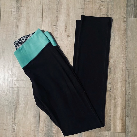 VICTORIA’S SECRET PINK FULL LENGTH LEGGINGS ❤️ - Picture 6 of 6